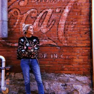 Meet your Posher, Mary